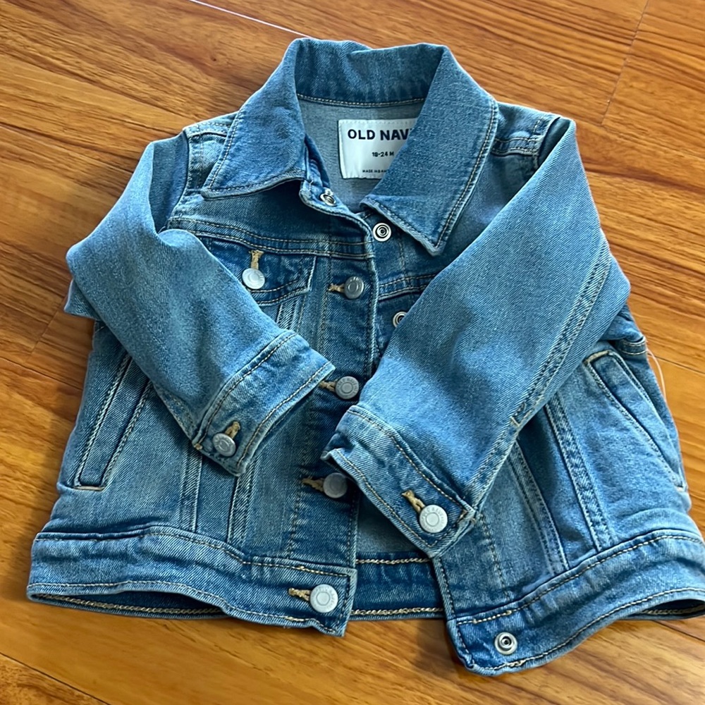 Perfect condition Old Navy Jean jacket size 18-24 months